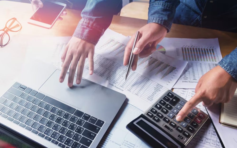 Choosing the Right Service Provider in the UAE