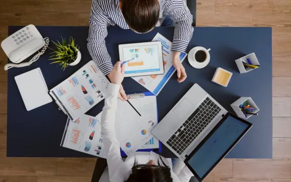 How CFO Services Promote Business Growth