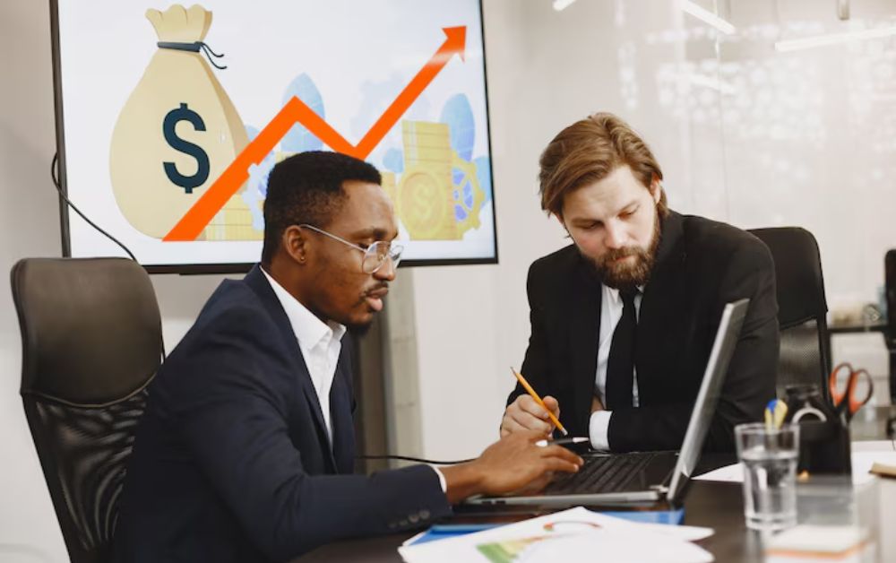 The Ultimate Guide to Outsourced CFO Services in the UAE