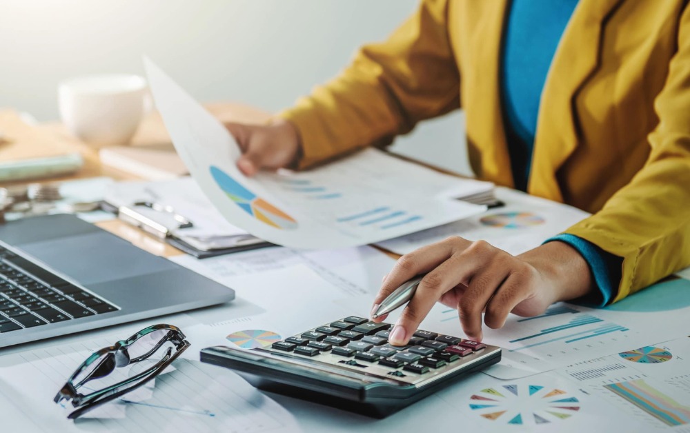 How Fractional CFOs Help Small Businesses Make Smarter Financial Decisions